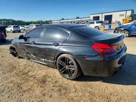 WBA6D4C32HD977895 — 2017 BMW 6ER, photo 2 from Copart, Front end