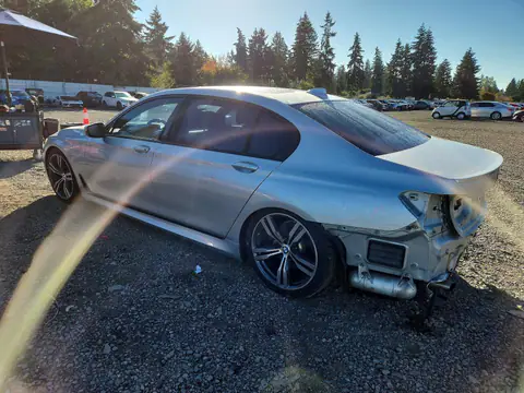 WBA7E2C58GG547650 — 2016 BMW 740, photo 2 from Copart 16.10.2026, Rear end
