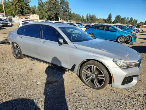 WBA7E2C58GG547650 — 2016 BMW 740, photo 4 from Copart 16.10.2026, Rear end