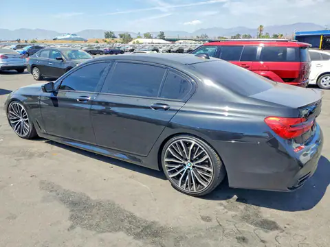 WBA7E2C57KB217083 — 2019 BMW 740, photo 2 from Copart 21.10.2026, Front end