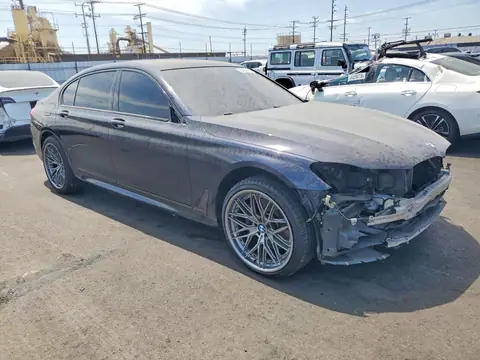 WBA7E2C53KB217193 — 2019 BMW 740, foto 4 de Copart 28.09.2026, Parte delantera