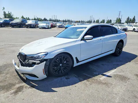 WBA7E2C55KB217440 — 2019 BMW 740, Передняя часть (Front End), фото до ремонта