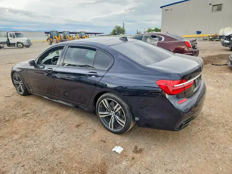 WBA7E2C55KB454932 — 2019 BMW 740, photo 2 from Copart 16.10.2026, Side