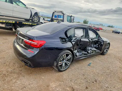 WBA7E2C55KB454932 — 2019 BMW 740, photo 3 from Copart 16.10.2026, Side