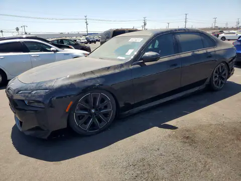 WBA23EH03PCN48162 — 2023 BMW 740, Rear end (Rear End), before-repair photos