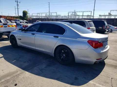 2011 BMW 750 VIN WBAKB8C57BCY66690 фото 2