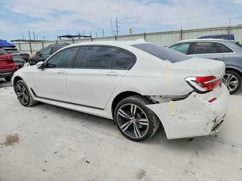 2017 BMW 750 VIN WBA7F0C30HGM22028 фото 2