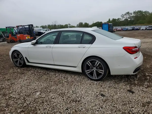 WBA7F2C5XJB238246 — 2018 BMW 7ER, фото 2 с аукциона Copart, Задняя часть