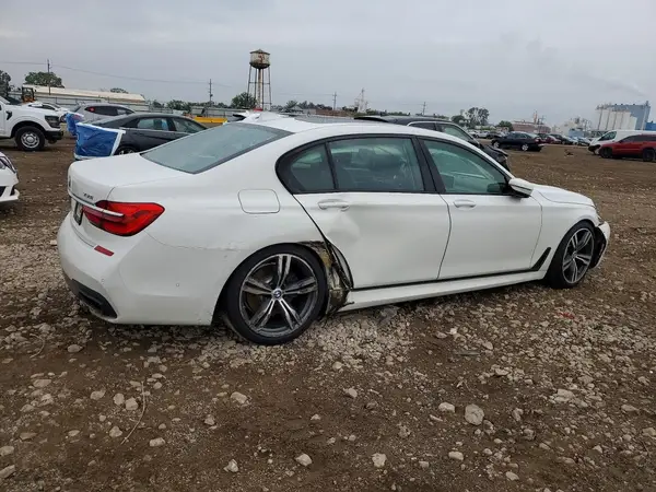 WBA7F2C5XJB238246 — 2018 BMW 7ER, фото 3 с аукциона Copart, Задняя часть