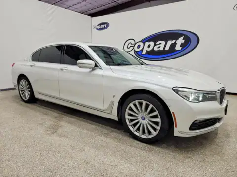 WBA7J2C50JG938262 — 2018 BMW 7ER, фото 4 з Copart, Передня частина