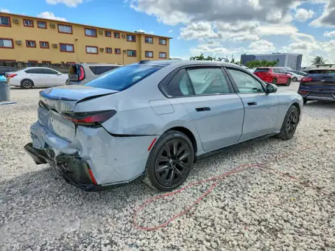 WBA23EH06PCL84180 — 2023 BMW 7ER, ფოტო 3, Copart, უკანა ნაწილი