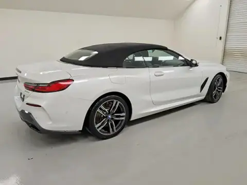 WBADZ4C01TCX71576 — 2026 BMW 8ER, фото 3 з Copart 30.09.2026, Механічні пошкодження