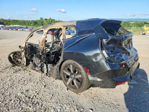 WB533CF07SCS28510 — 2025 BMW iX, foto 2 de Copart, Vandalismo