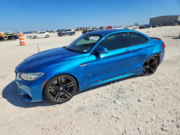 WBS1H9C58GV786130 — 2016 BMW M2, Боковая часть (Side), фото до ремонта