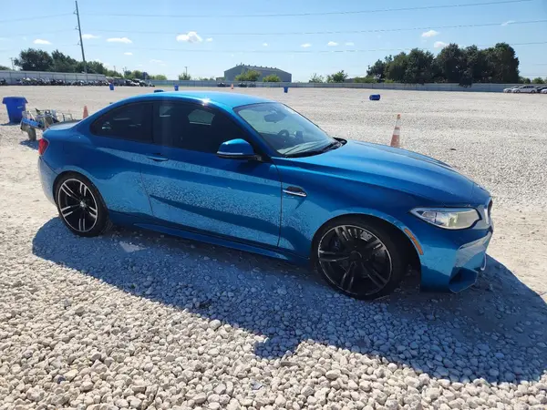 WBS1H9C58GV786130 — 2016 BMW M2, photo 4 from Copart, Side