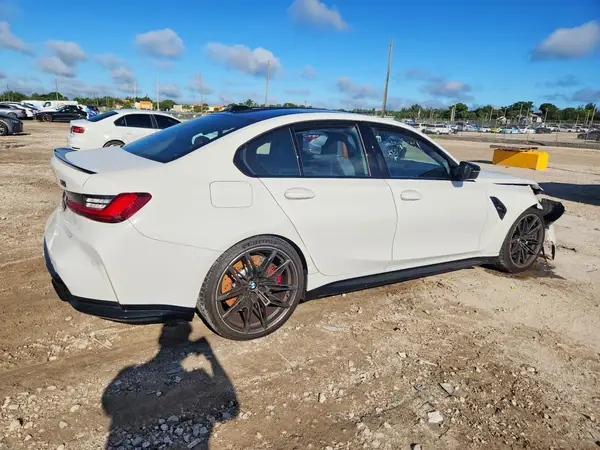 WBS33AY06RFT40805 — 2024 BMW M3, фото 3 с аукциона Copart, Передняя часть