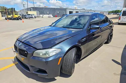 2016 BMW M5 VIN WBSFV9C55GD595740 фото 2