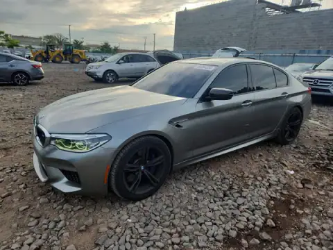 WBSJF0C50JB283413 — 2018 BMW M5, Bok (Side), zdjęć przed naprawą