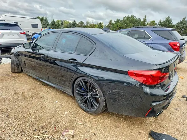 WBSJF0C54KB446940 — 2019 BMW M5, фото 2 с аукциона Copart, Передняя часть
