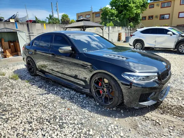 WBSJF0C08LCD73106 — 2020 BMW M5, photo 4 from Copart, Minor dents and scratches