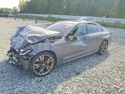 WBA13BK0XMCH18874 — 2021 BMW M5, Przód (Front End), zdjęć przed naprawą