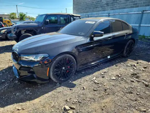 WBS83CH01MCH29737 — 2021 BMW M5, Zalanie (Water/Flood), zdjęć przed naprawą