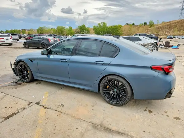 WBS83CH07MCF60761 — 2021 BMW M5, photo 2 from Copart, Front end