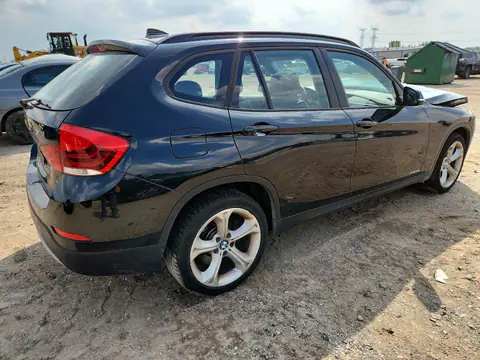 WBAVM5C57DVV91092 — 2013 BMW X1, фото 3 с аукциона Copart 06.10.2026, Передняя часть