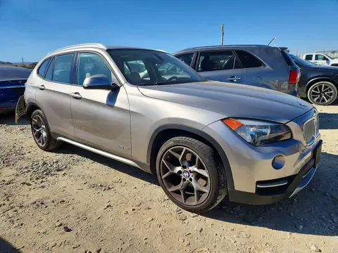 WBAVM1C5XEVW46855 — 2014 BMW X1, zdjęcie 4 z Copart 20.10.2026, Tył