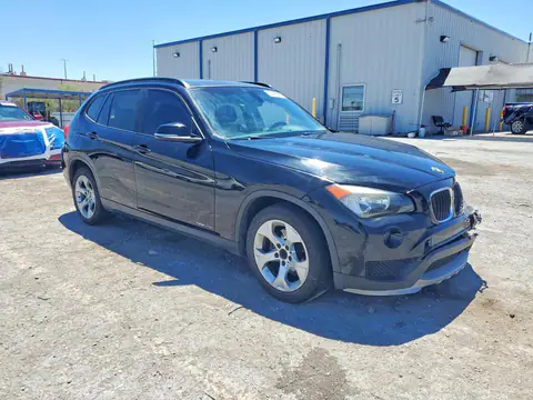 WBAVM1C55FV316364 — 2015 BMW X1, фото 4 с аукциона Copart 29.09.2026, Передняя часть