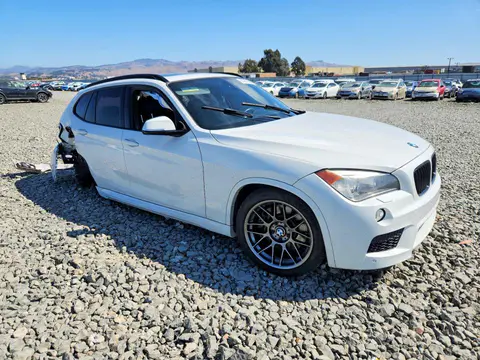 2015 BMW X1 VIN WBAVM5C57FVV93637 фото 4