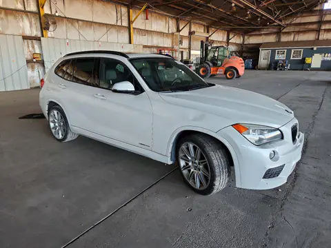 2015 BMW X1 VIN WBAVM5C5XFVV94491 фото 4
