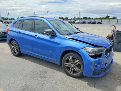 WBXHT3C3XG5F64999 — 2016 BMW X1, photo 4 from Copart 15.10.2026, Front end