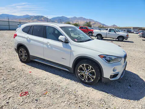 WBXHT3Z39G4A49585 — 2016 BMW X1, фото 4 с аукциона Copart 16.10.2026, Боковая часть