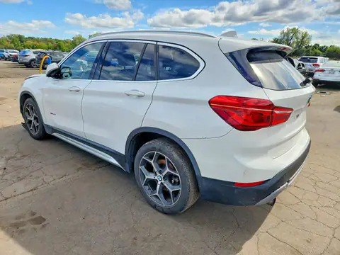 2016 BMW X1 VIN WBXHT3C33GP881167 фото 2