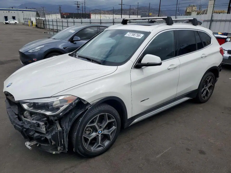 WBXHT3C34G5E51596 BMW X1 2016 — Front end damage, before-repair photo