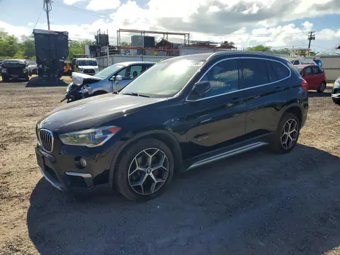 WBXHT3C37H5F69319 — 2017 BMW X1, Parte delantera (Front End), fotos antes de reparar