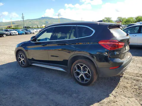 WBXHT3C37H5F69319 — 2017 BMW X1, foto 2 de Copart 26.10.2026, Parte delantera