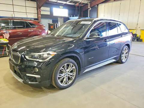 2017 BMW X1 VIN WBXHT3C39H5F67765 фото 1