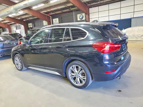 2017 BMW X1 VIN WBXHT3C39H5F67765 фото 2