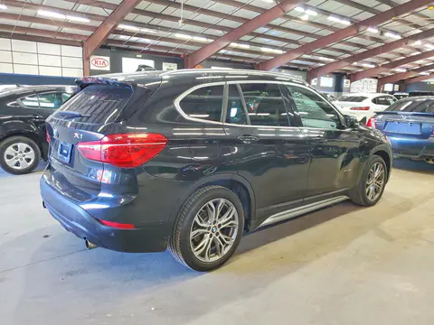 2017 BMW X1 VIN WBXHT3C39H5F67765 фото 3