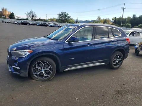 WBXHT3C3XJ5K32095 — 2018 BMW X1, Передняя часть (Front End), фото до ремонта