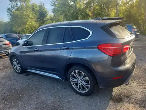 WBXHT3C54K5L38447 — 2019 BMW X1, foto 2 de Copart 29.09.2026, Inundación