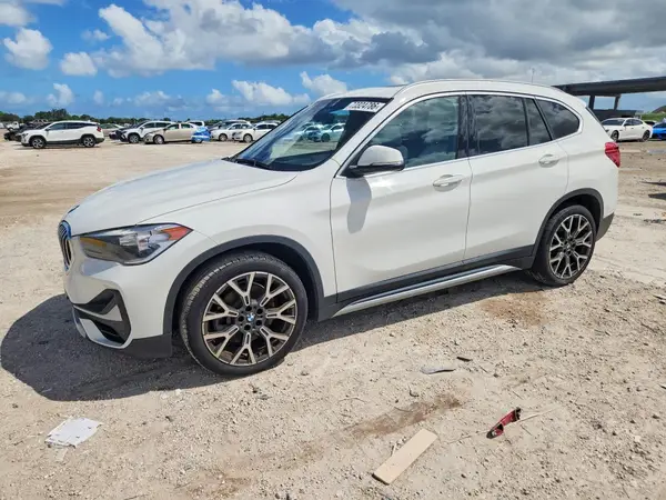 WBXJG7C00M5T23402 BMW X1 2021 — повреждение Механические повреждения, фото до ремонта