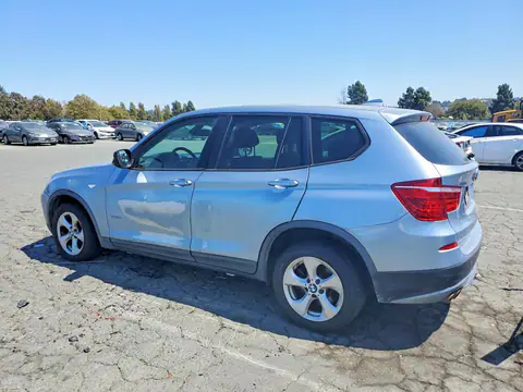 2011 BMW X3 VIN 5UXWX5C57BL703458 фото 2