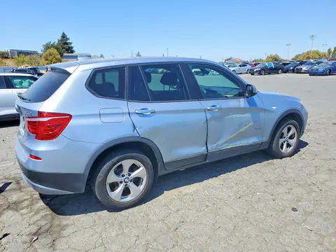 2011 BMW X3 VIN 5UXWX5C57BL703458 фото 3