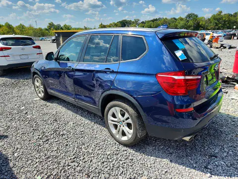5UXWX7C58F0K35372 — 2015 BMW X3, фото 2 с аукциона Copart 06.10.2026, Мелкие вмятины и царапины