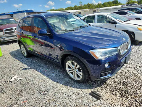 5UXWX7C58F0K35372 — 2015 BMW X3, фото 4 с аукциона Copart 06.10.2026, Мелкие вмятины и царапины
