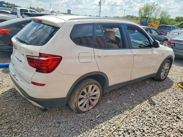 5UXWZ7C57G0T43350 — 2016 BMW X3, photo 3 from Copart, Mechanical damage
