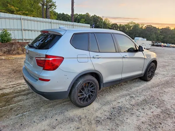 5UXWX7C39H0U43438 — 2017 BMW X3, photo 3 from Copart, Front end